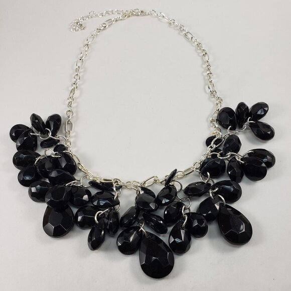 Women's Stunning Polished Silver-tone Cluster of Black beads statement Necklace - Picture 1 of 7